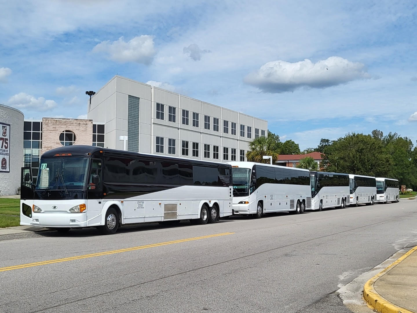 Garvin Tours LLC private tour transportation vehicle